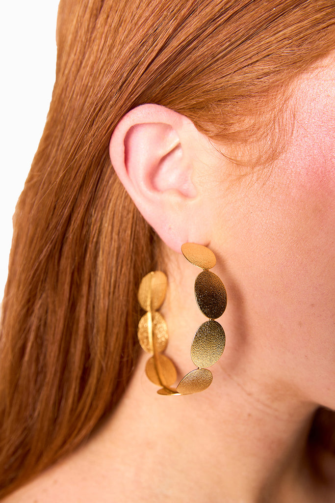 Carmen Hoop Earrings - Gold